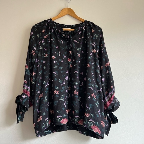 Natalie Martin Renata Blouse in Lotus Print Nero - Picture 5 of 16